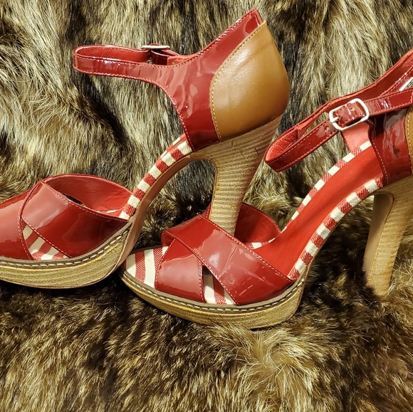 Pre-owned authentic woman shoes - Picture 5 of 8